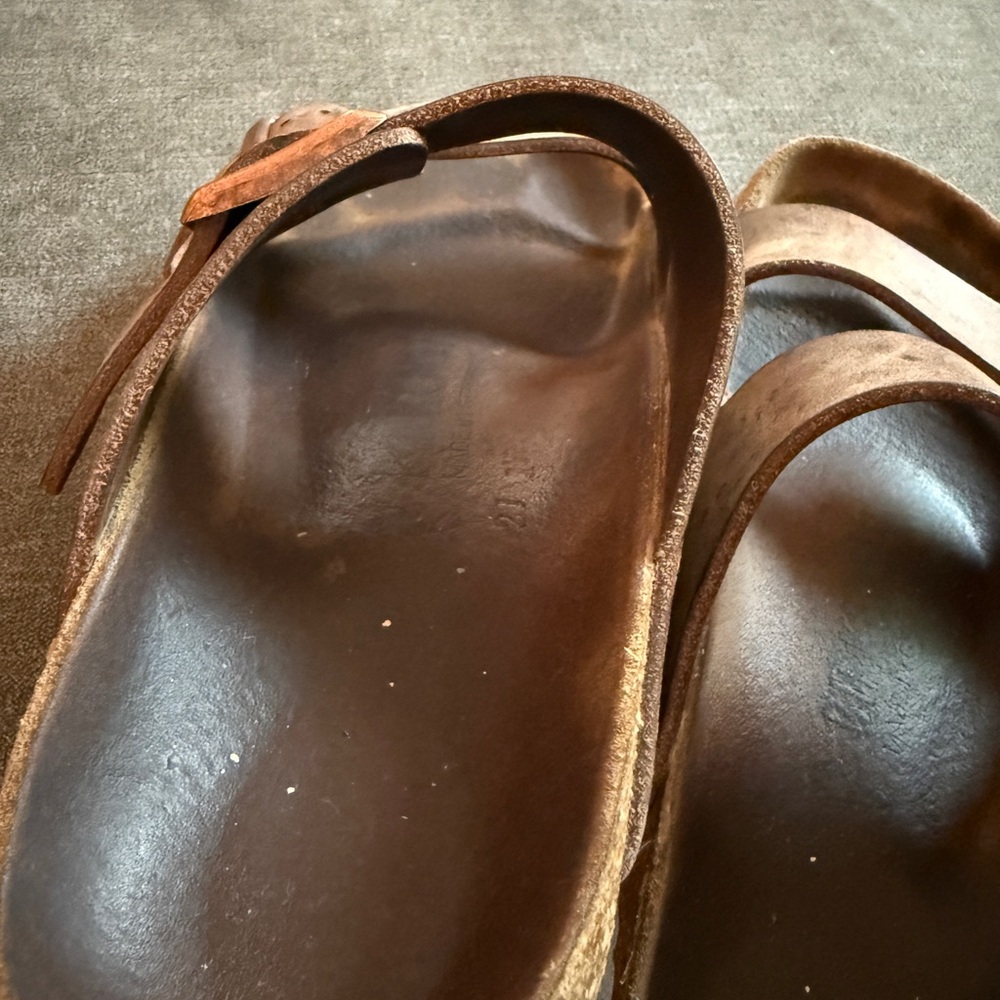 Birkenstock Arizona oiled Leather Sandals - Picture 2 of 5